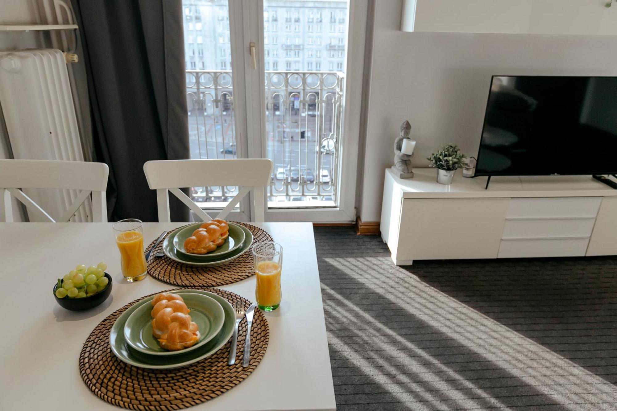 Plac Konstytucji 6 Orange - Apartament Dla 4 Osob - Bezplatny Parking - Free Parking - Piekny Widok Na Panorame Warszawy ワルシャワ エクステリア 写真