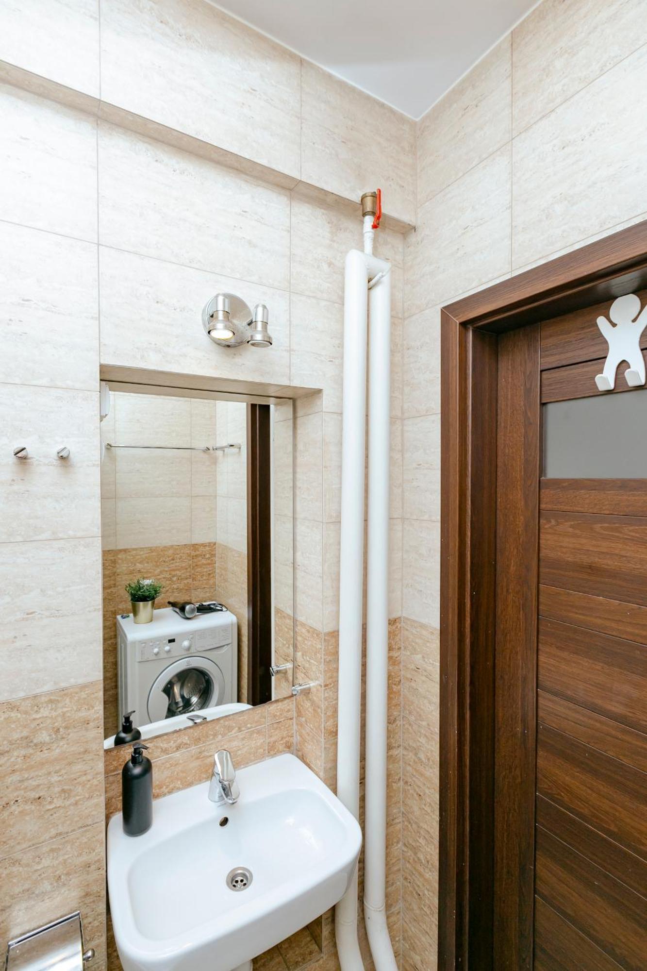 Plac Konstytucji 6 Orange - Apartament Dla 4 Osob - Bezplatny Parking - Free Parking - Piekny Widok Na Panorame Warszawy ワルシャワ エクステリア 写真